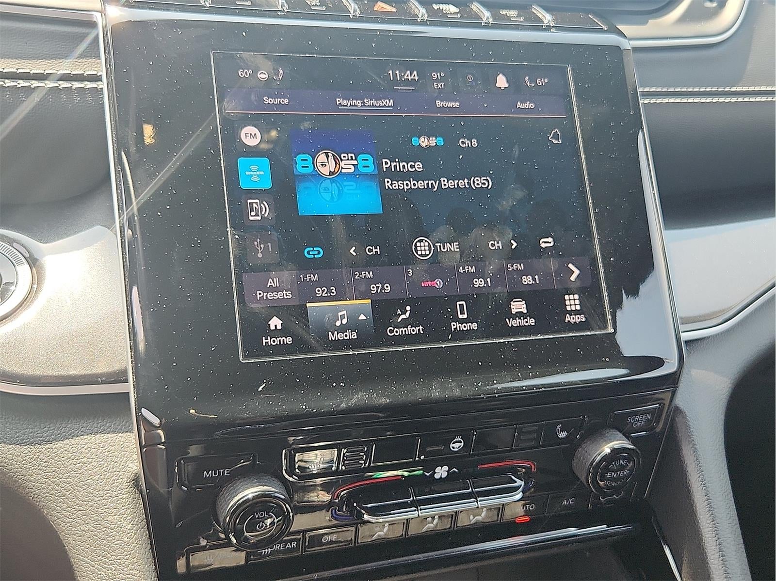 2022 Jeep Grand Cherokee Altitude
