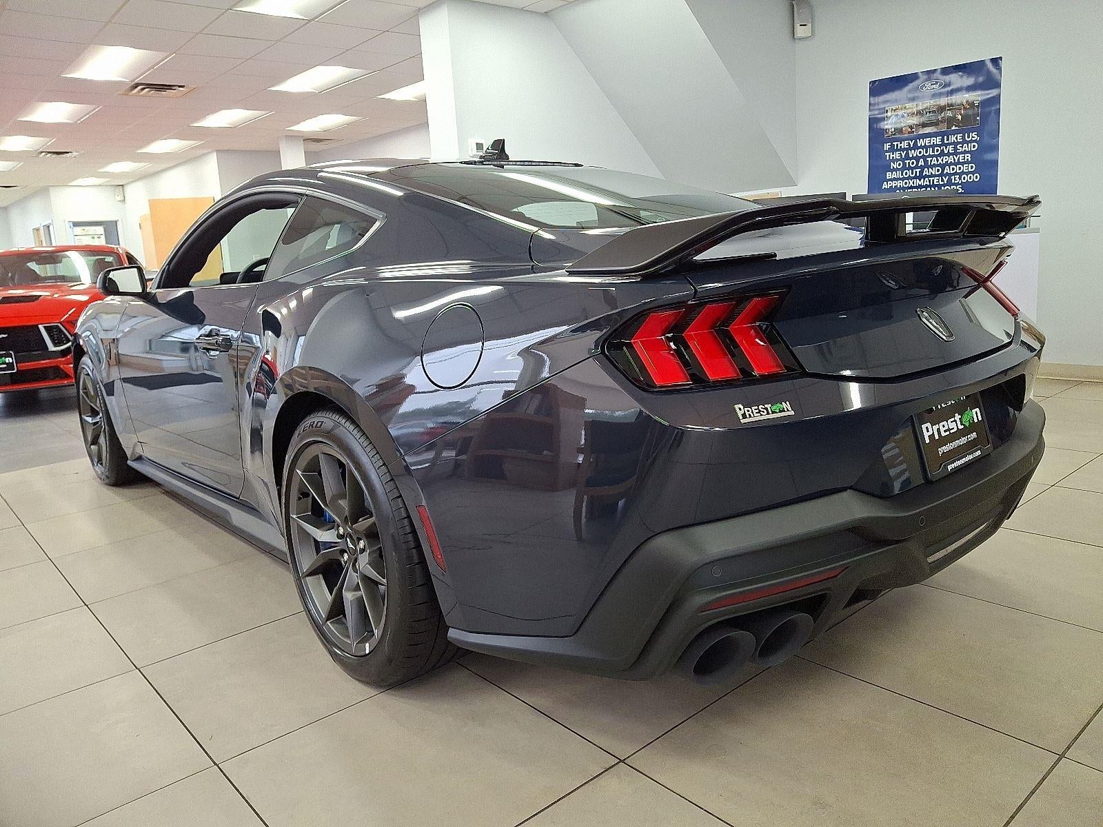 2025 Ford Mustang Dark Horse