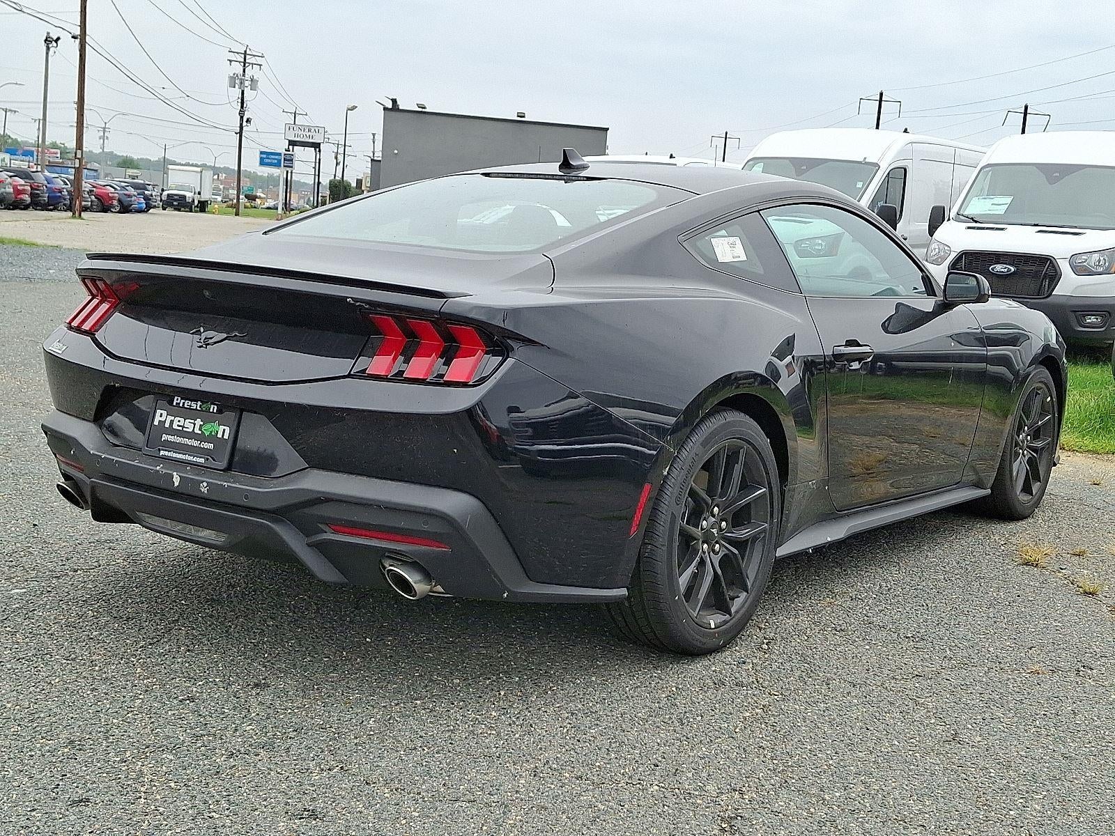 2025 Ford Mustang EcoBoost