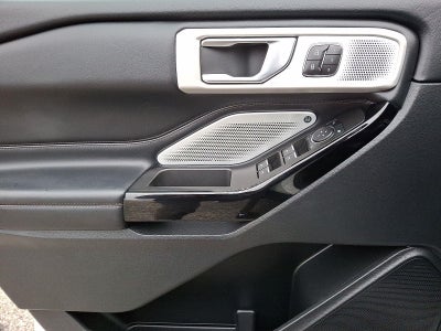 2023 Ford Explorer Platinum