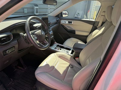 2023 Ford Explorer Platinum