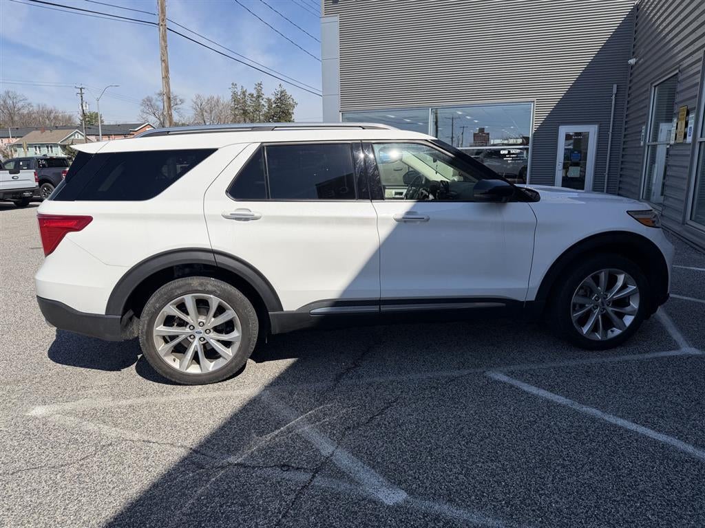 2023 Ford Explorer Platinum