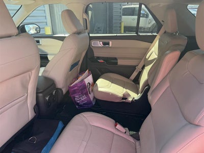 2023 Ford Explorer Platinum