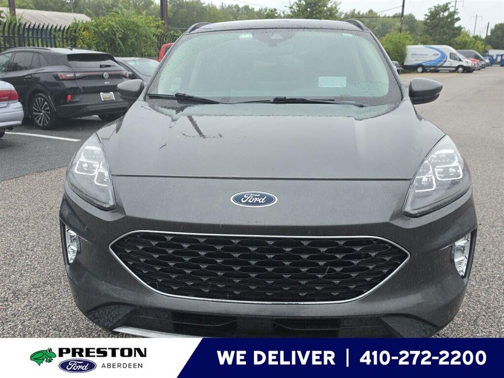 2020 Ford Escape Hybrid Titanium