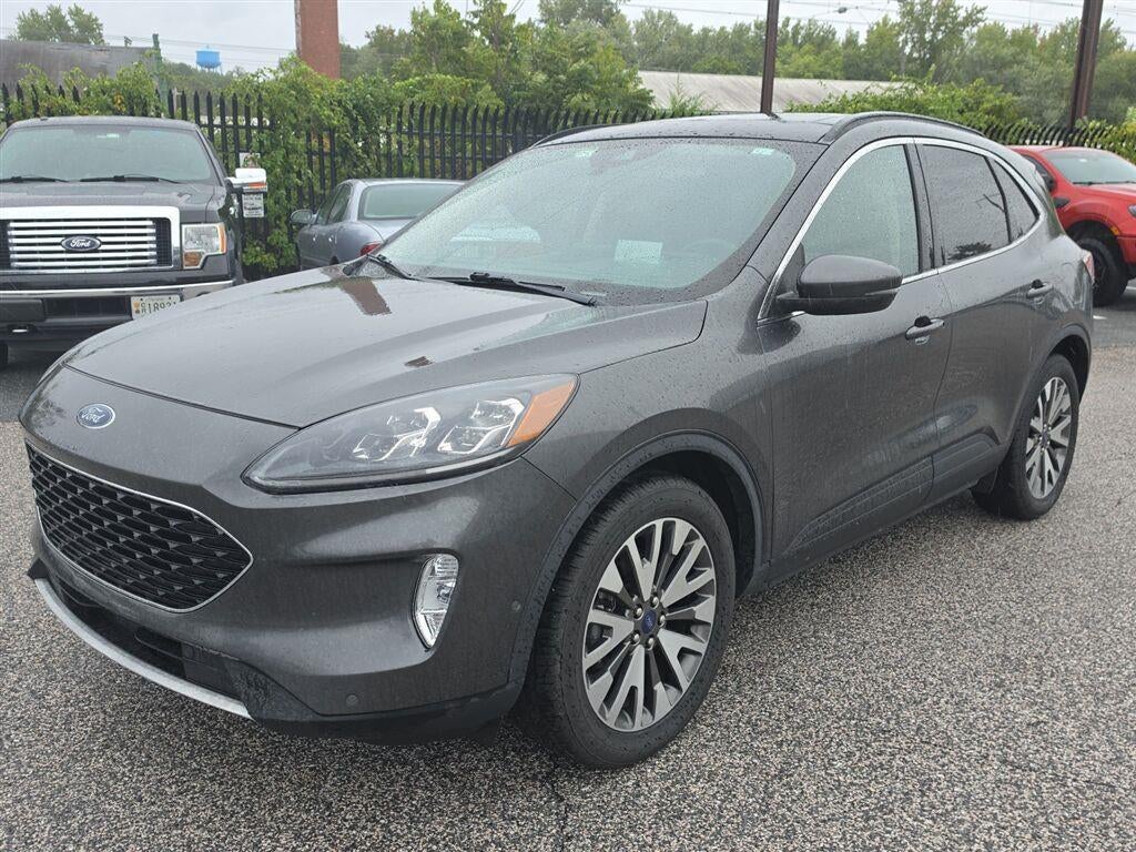 2020 Ford Escape Hybrid Titanium