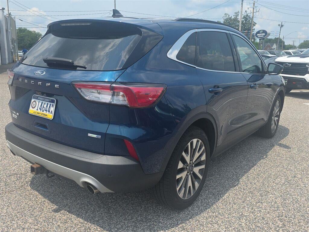 2020 Ford Escape Titanium