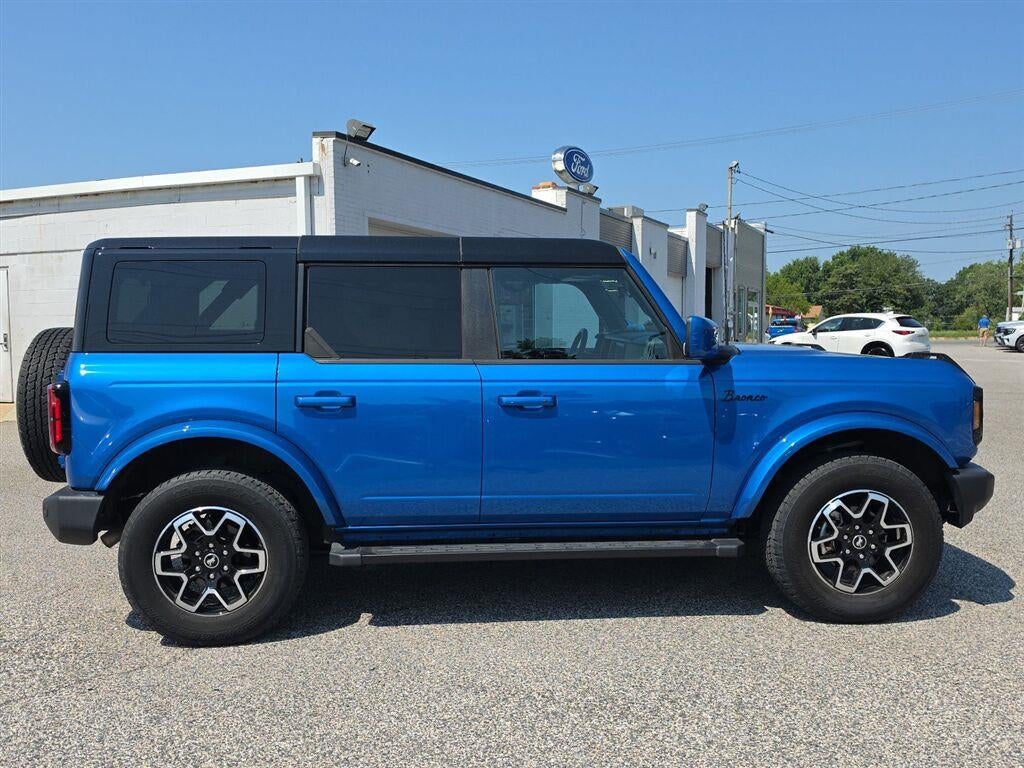 2024 Ford Bronco Outer Banks