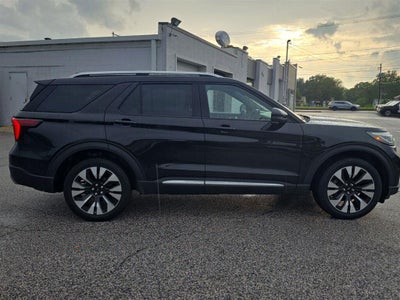 2025 Ford EXPLORER PLAT
