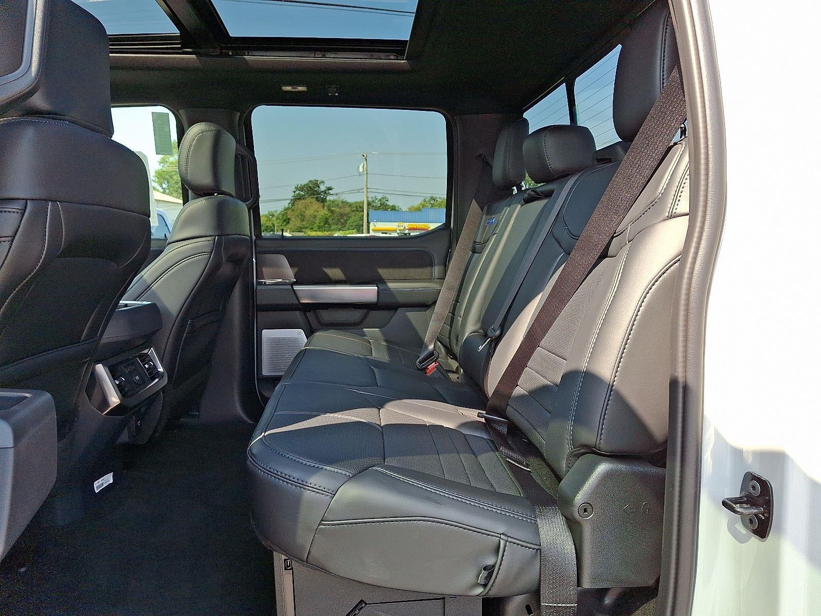 2026 Ford Super Duty F-250 Platinum