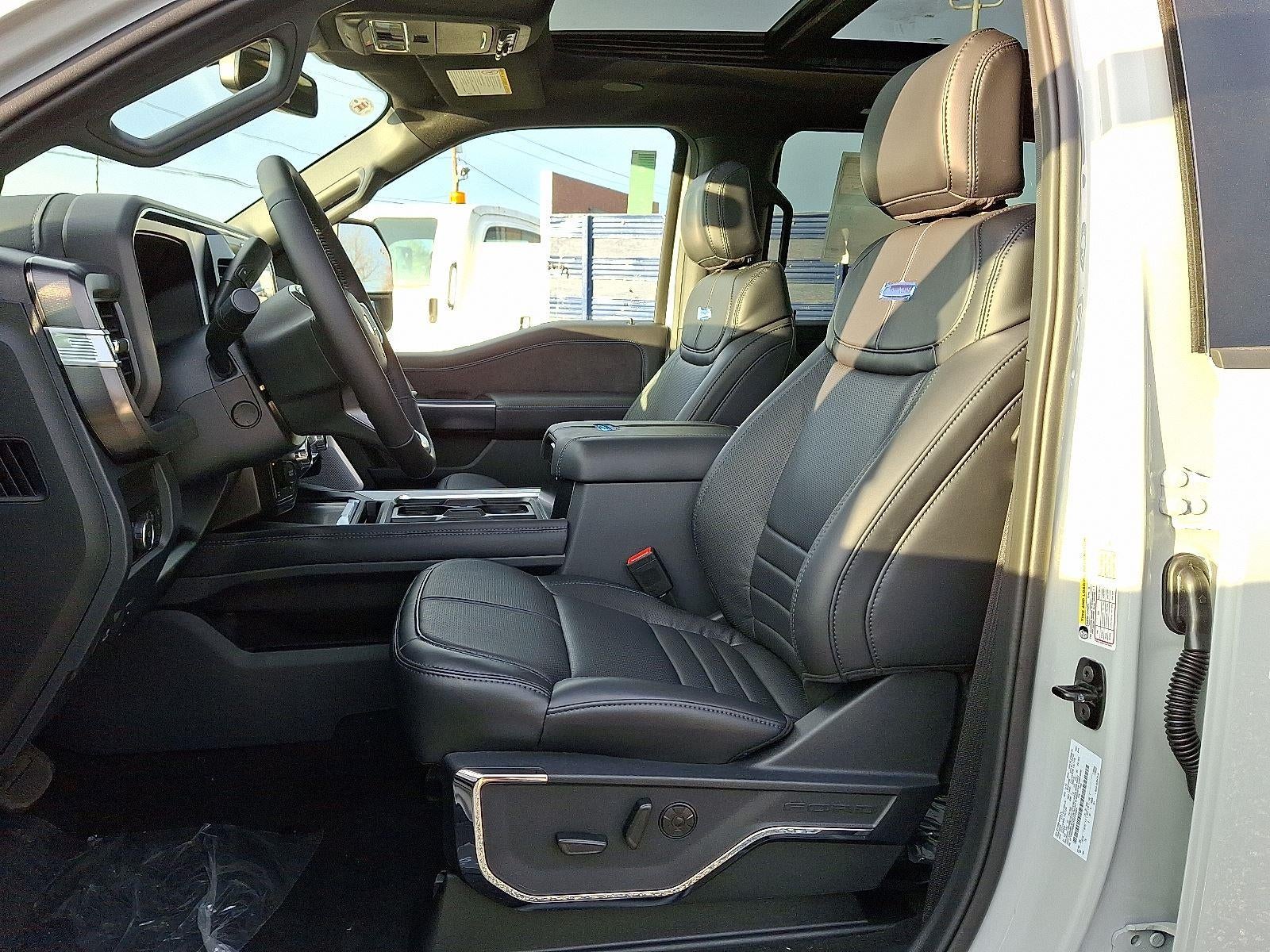 2026 Ford Super Duty F-350 SRW Platinum