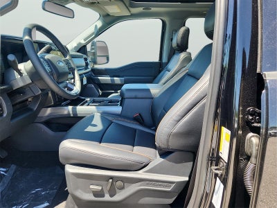 2026 Ford Super Duty F-350 DRW LARIAT