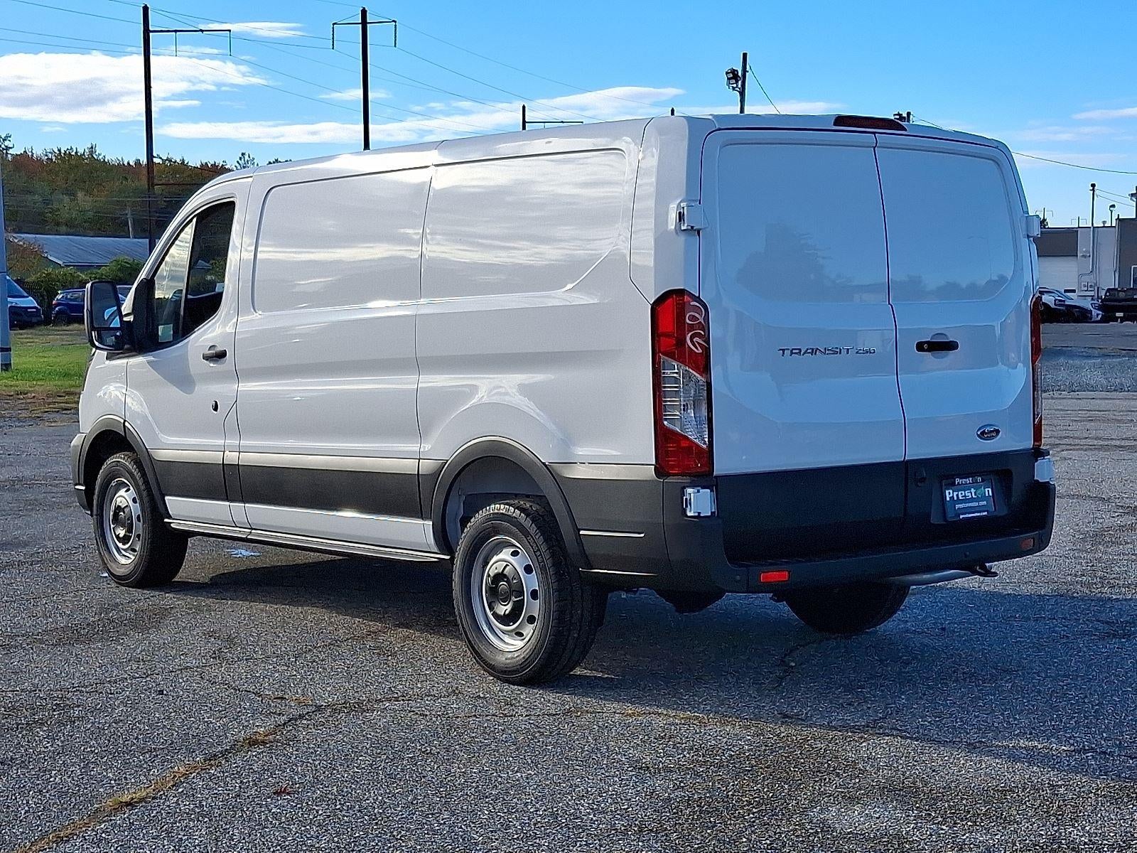 2025 Ford Transit 250