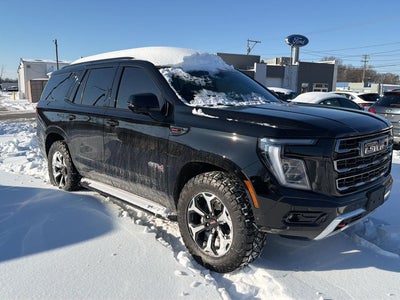 2025 GMC Yukon AT4