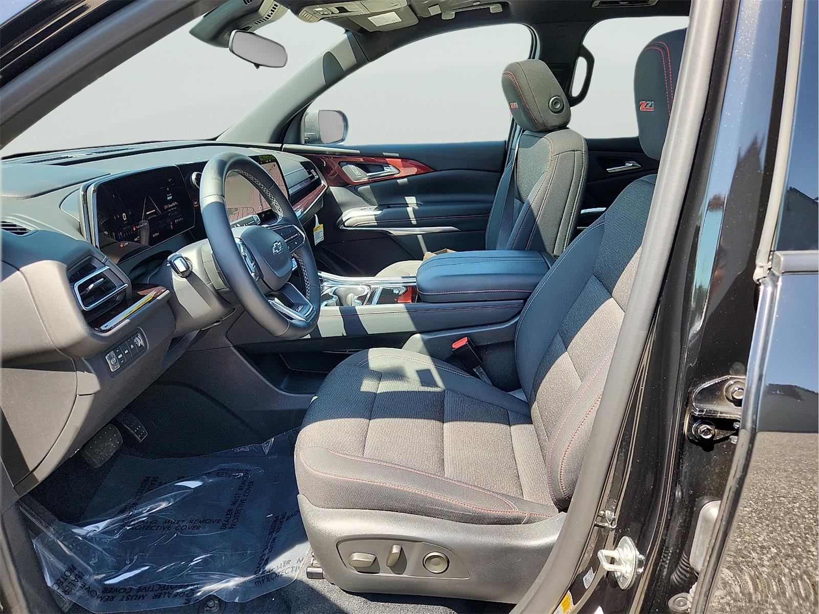 2024 Chevrolet TRAVERSE LTZ71