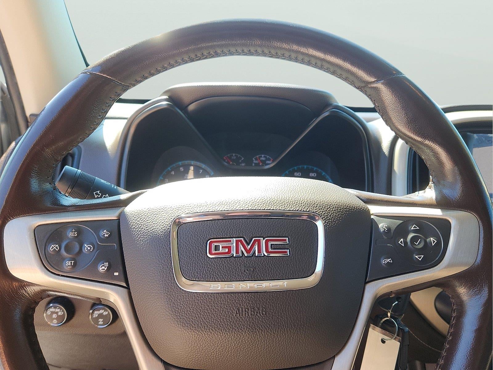 2022 GMC Canyon 4WD Denali
