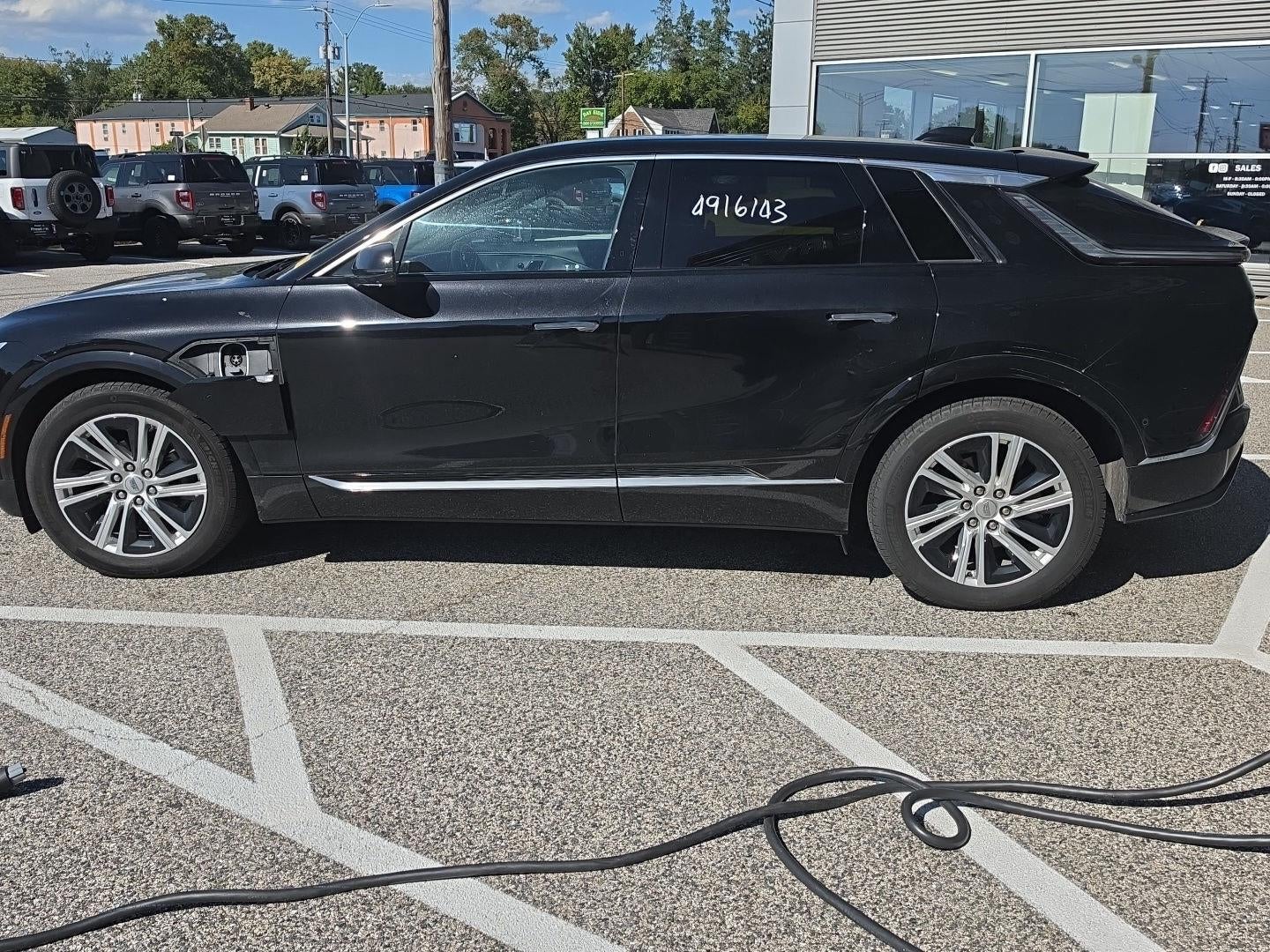 2024 Cadillac LYRIQ Tech