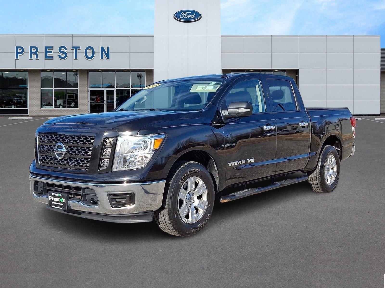 2019 Nissan Titan SV