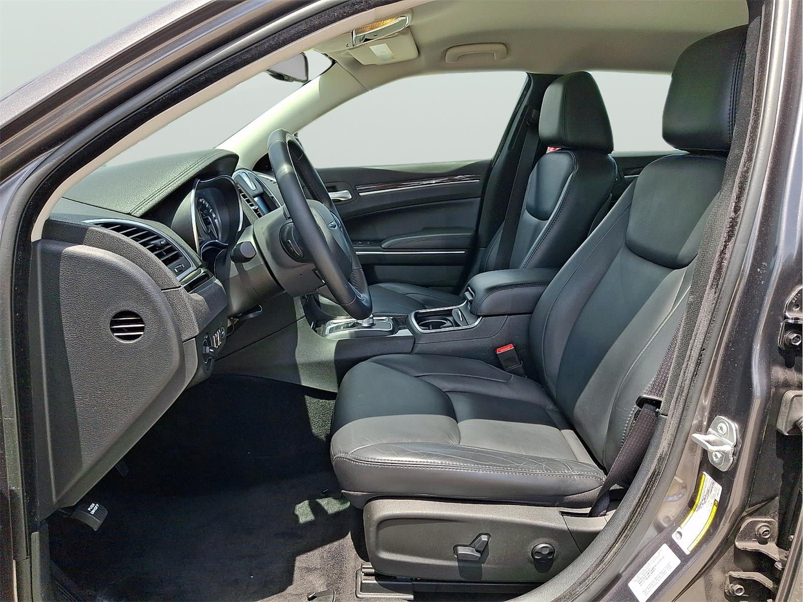 2015 Chrysler 300 Limited