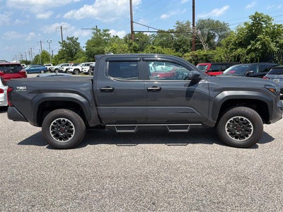 2025 Toyota Tacoma TRD Off-Road