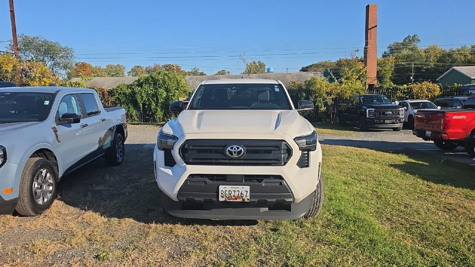 2025 Toyota Tacoma SR