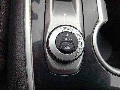 2020 Nissan Pathfinder S