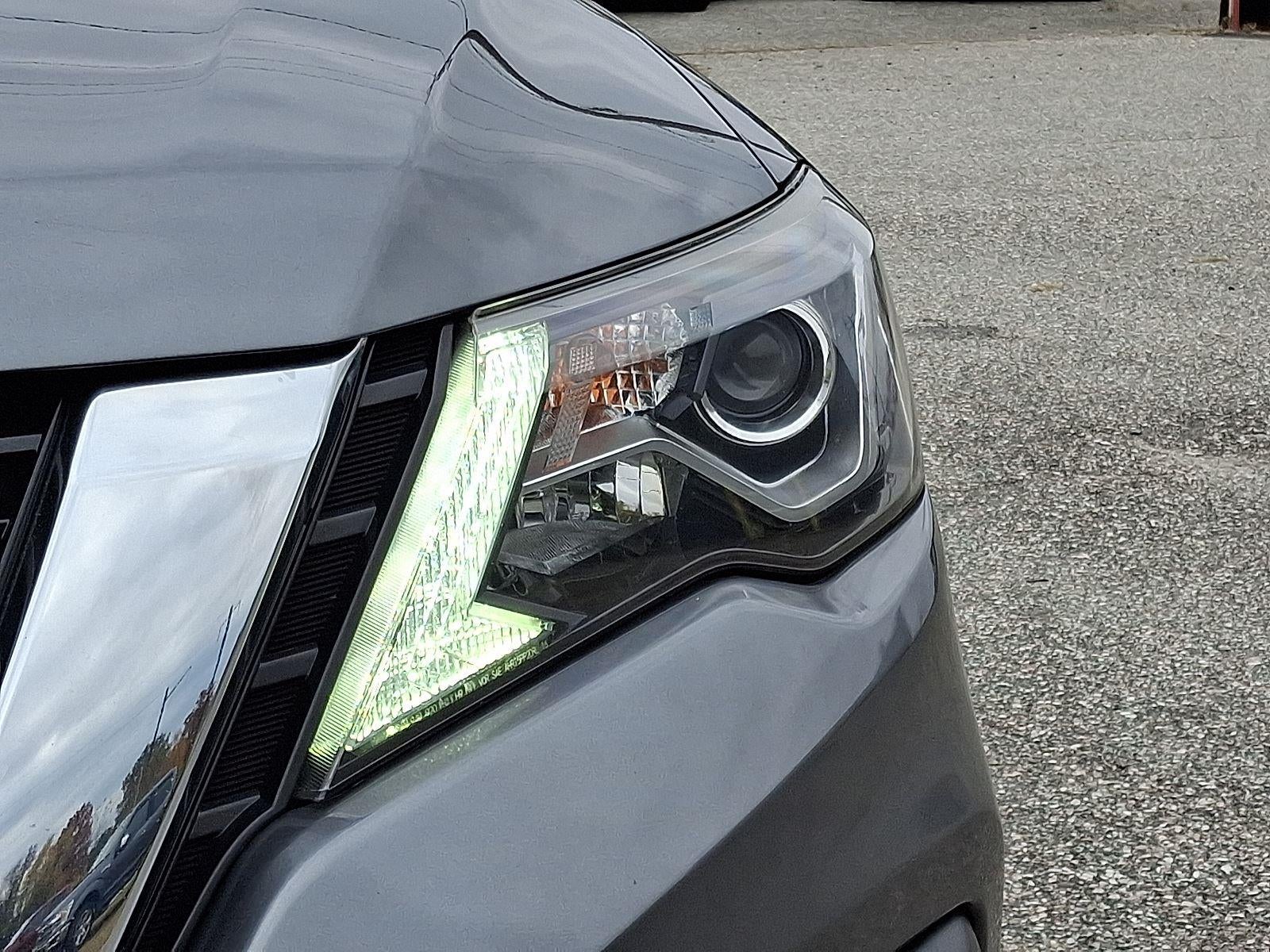 2020 Nissan Pathfinder S