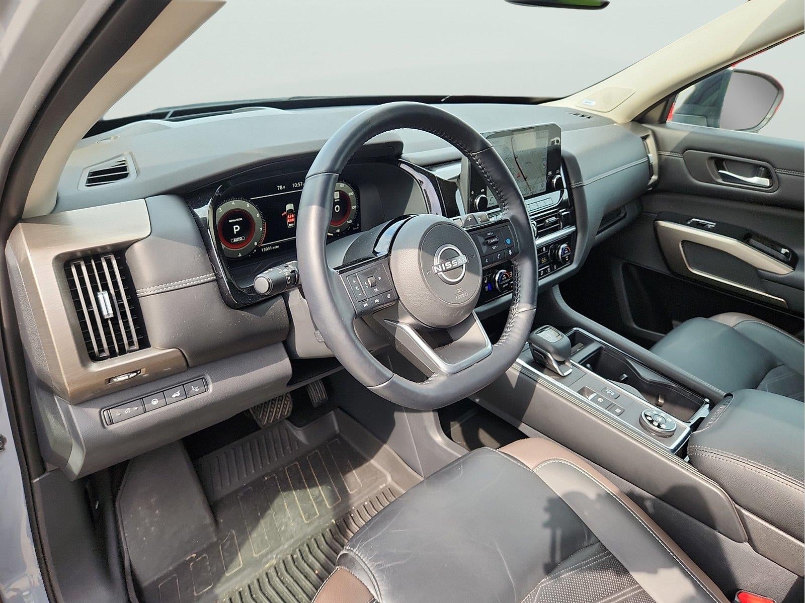 2023 Nissan Pathfinder Platinum