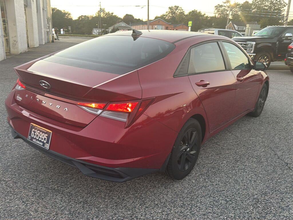 2022 Hyundai Elantra SEL