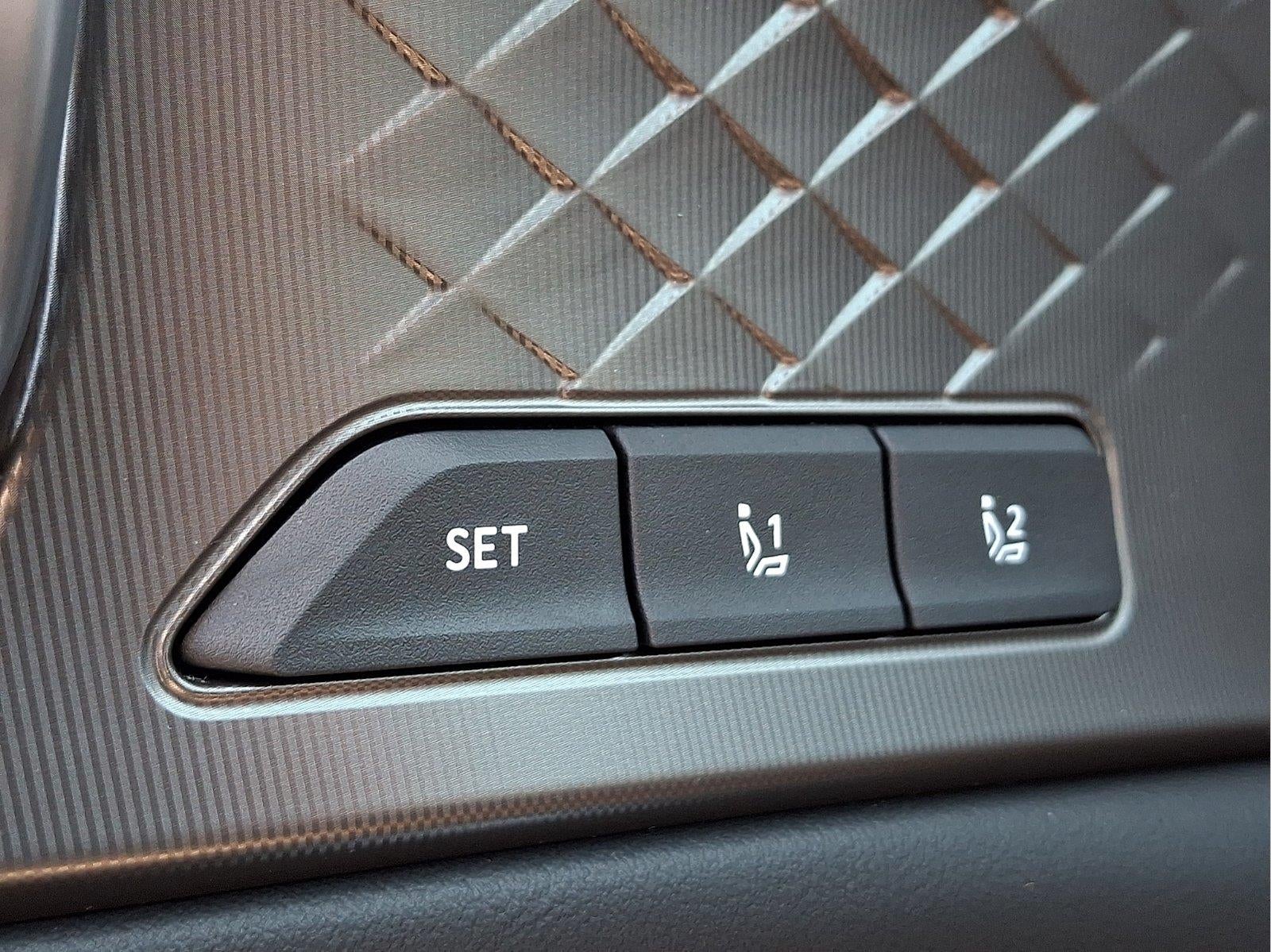 2025 Kia Sorento Plug-In Hybrid SX Prestige