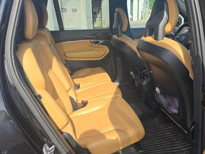 2017 Volvo XC90 Momentum