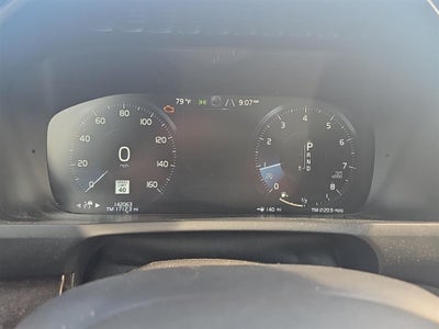 2017 Volvo XC90 Momentum