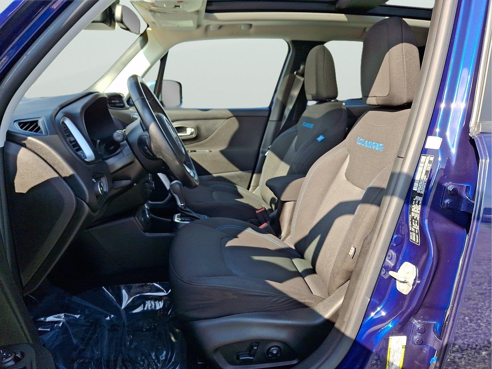 2021 Jeep Renegade Islander