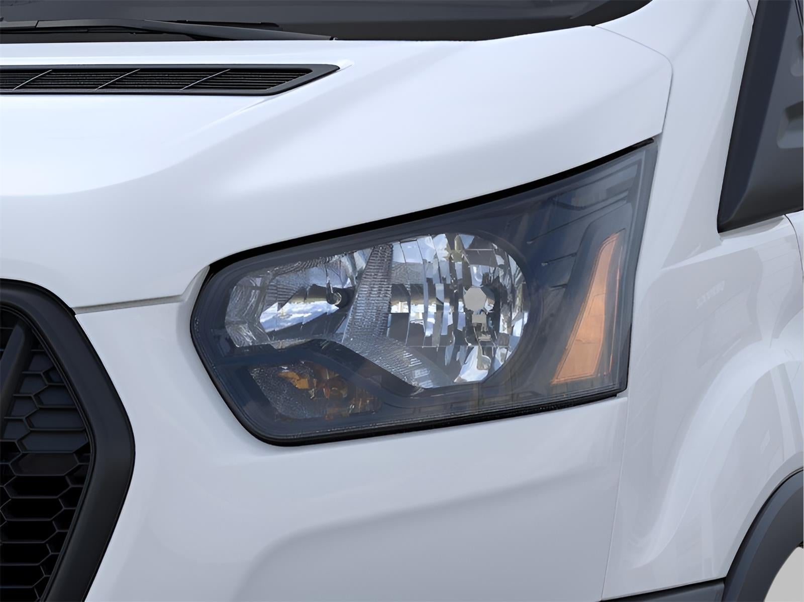 2026 Ford Transit Passenger Wagon XL
