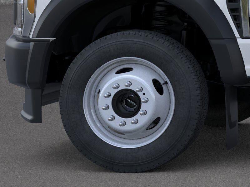 2026 Ford Super Duty F-450 DRW XL CHASSIS ONLY