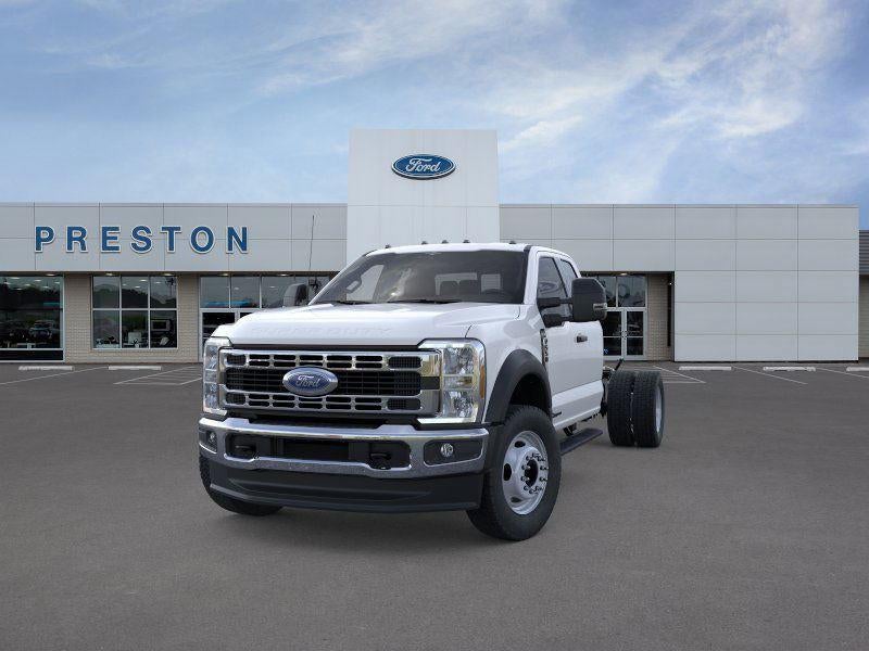 2025 Ford Super Duty F-550 DRW XL