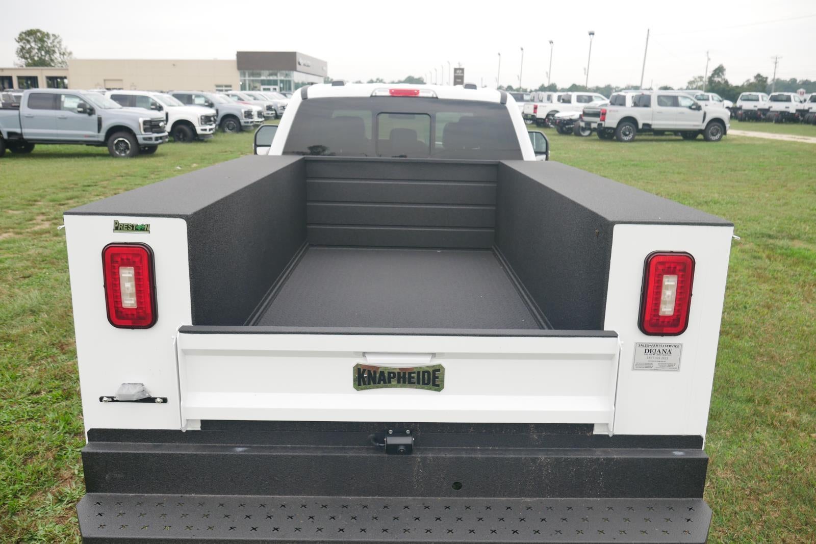 2025 Ford Super Duty F-250 8' KNAPHEIDE SERVICE BODY, SPRAY IN LINER, CLASS V HITCH
