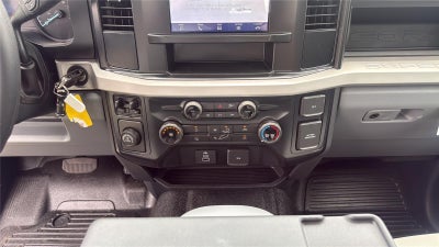 2026 Ford Super Duty F-250 9' READING CLASSISC II, C260 PKG, CLASS V HITCH