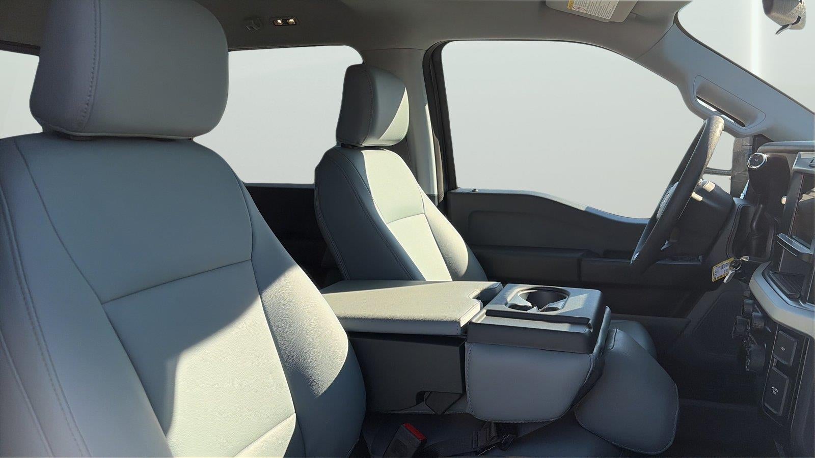 2027 Ford F-350 F-350® XL