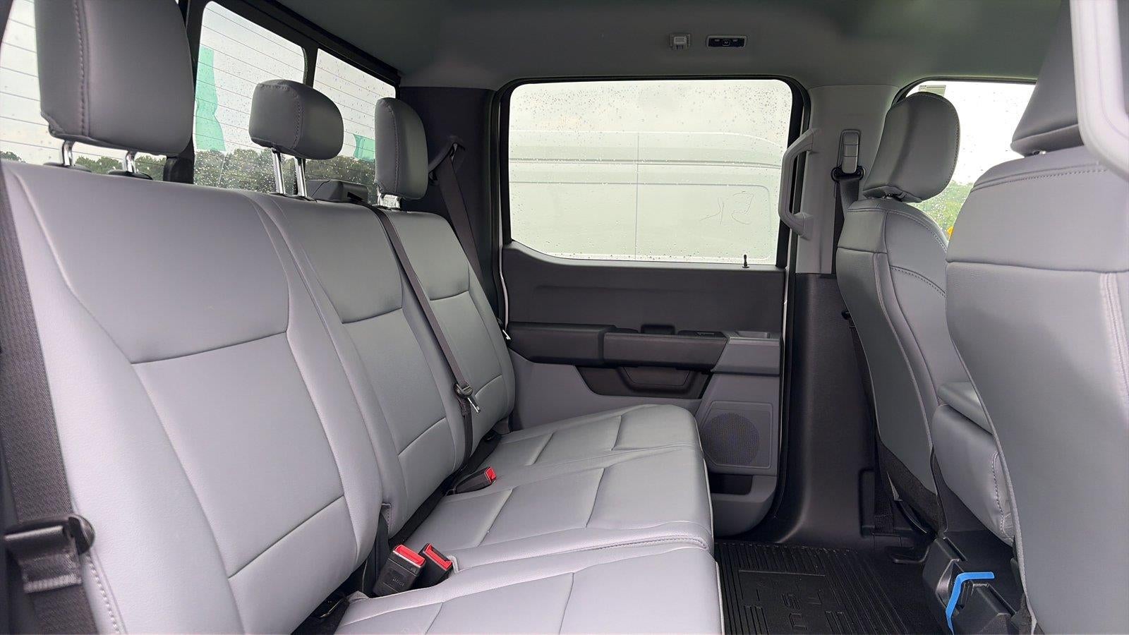 2026 Ford Super Duty F-350 Srw 9' KNAPHEIDE SERVICE BODY, CLASS V HITCH, SPRAY IN LINER,