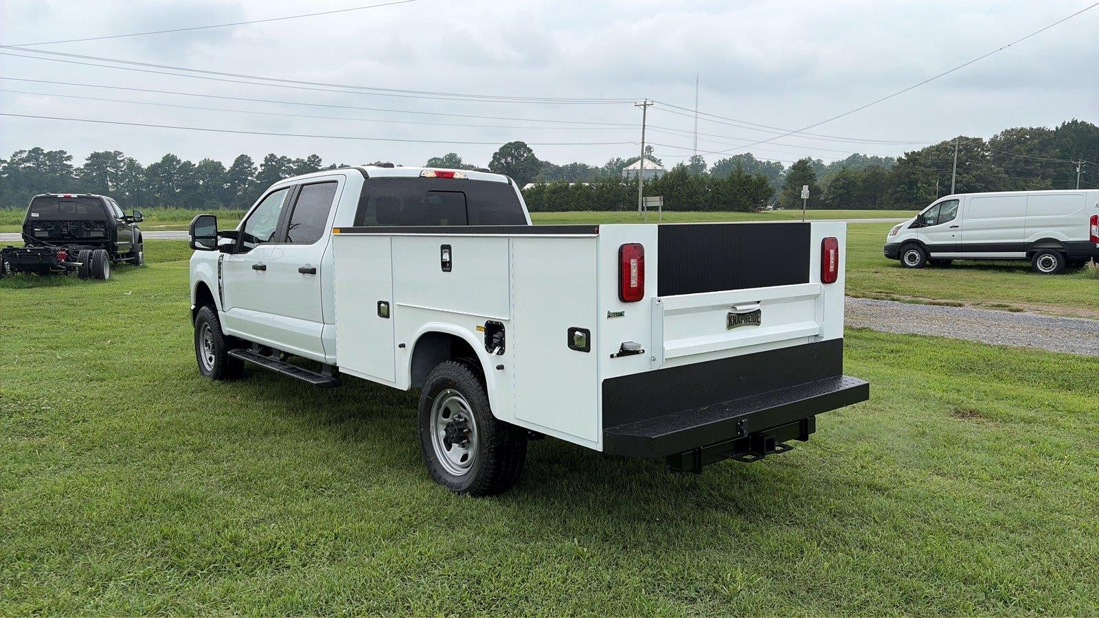 2026 Ford Super Duty F-350 Srw 9' KNAPHEIDE SERVICE BODY, CLASS V HITCH, SPRAY IN LINER,