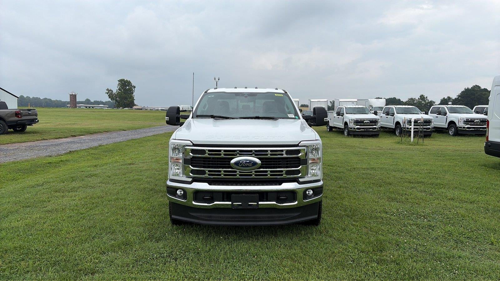 2026 Ford Super Duty F-350 Srw 9' KNAPHEIDE SERVICE BODY, CLASS V HITCH, SPRAY IN LINER,