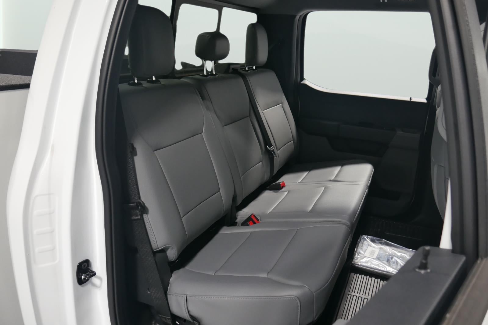 2025 Ford Super Duty F-350 9' KNAPHEIDE SERVICE BODY, REMOTE LOCKS & LIGHTS, SPRAY IN LINER, CLASS V HITCH