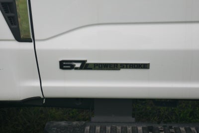 2025 Ford Super Duty F-350 9' KNAPHEIDE SERVICE BODY,REMOTE LOCKS, SPRAY IN LINER, CLASS V HITCH, LED COMPARTMENT LIGHTS