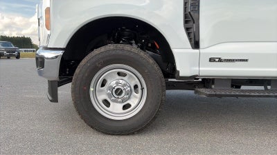 2027 Ford Super Duty F-350 Srw XL