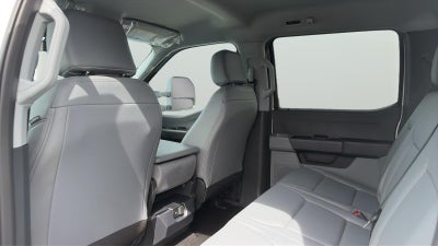 2027 Ford Super Duty F-350 SRW XL