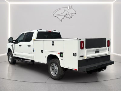 2027 Ford Super Duty F-350 SRW XL
