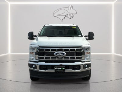 2027 Ford Super Duty F-350 SRW XL