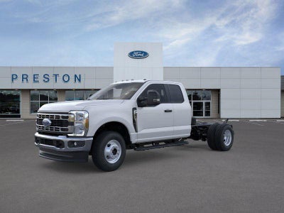 2026 Ford Super Duty F-350 DRW XL