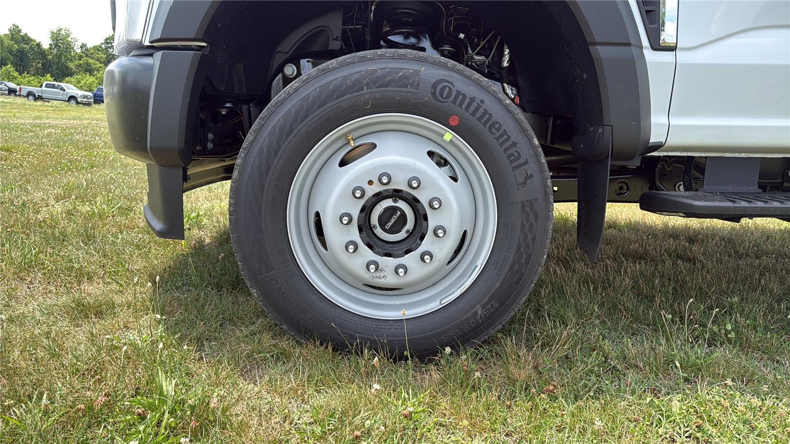 2026 Ford Super Duty F-450 DRW XL CHASSIS ONLY