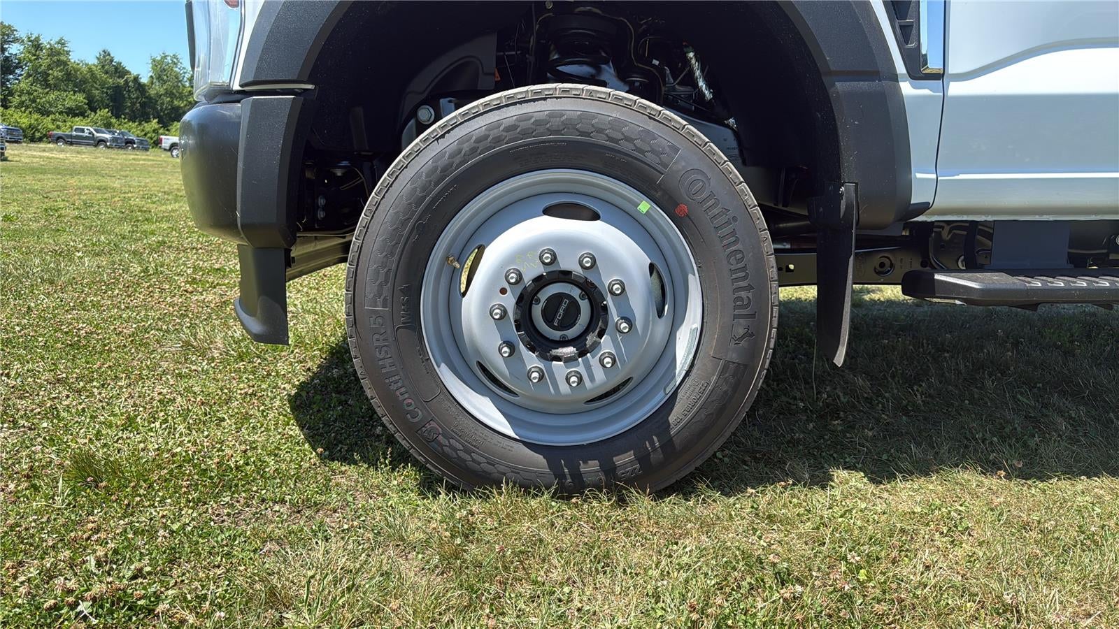 2026 Ford Super Duty F-450 DRW XL CHASSIS ONLY